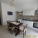 Casa Vacanze Le Tre Sorelle